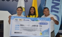 La patinadora samaria Kerstinck Sarmiento Anchila, recibió 19 millones de pesos.