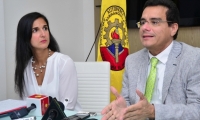 La Ministra de Educación y el rector de la Universidad Autónoma del Caribe.