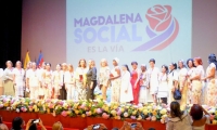 27 lideresas del departamento fueron homenajeadas en el teatro de Cajamag.