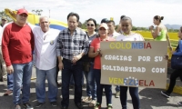 Venezolanos han agradecido la ayuda humanitaria de Colombia.