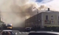 Todos los visitantes y personal fueron evacuados del edificio nada más desatarse el incendio.