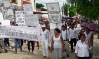 Con pancartas exigiendo justicia, así se llevó a cabo el sepelio de Gilberto Luna, en el municipio de Plato (Magdalena).