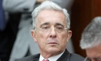 Álvaro Uribe Vélez.