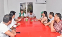 El subdirector del ICBF, Aristides Herrera, sostuvo un encuentro con autoridades del municipio de Puebloviejo.