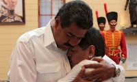 Maduro y Maradona.