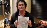 El samario Carlos Vives.