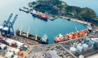  Raúl Maestre, director de Seguridad del Puerto de Santa Marta, destacó la importancia de generar este tipo de espacios con el Comandante de la Primera División y su equipo de oficiales