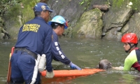 Rescate del cadáver del ciudadano alemán.