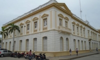 Fachada de la Alcaldía de Ciénaga.
