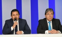 Miguel Ceballos y Carlos Holmes. 