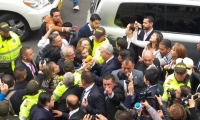 Llegada de Álvaro Uribe.