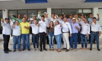 En días pasados un grupo de líderes políticos se sumaron a la campaña de Aristides Herrera.