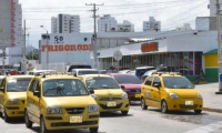 Los taxis en Santa Marta ahora ganan más con la actualización de la tarifa.