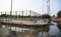 En esta imagen se ve reflejado el problema ambiental que se presenta en las vías de acceso al escenario recreativo y deportivo.