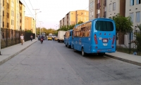 Buses se toman las calles del sector