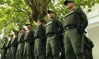 60 hombres arribaron a reforzar la seguridad en Santa Marta.