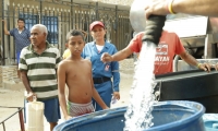 La Secretaría de Salud hace advertencias a los ciudadanos de tener buenas prácticas a la hora de almacenar el agua.
