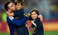 Messi y sus hijos.
