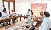 Caicedo se reunió con el rector de la Unad, Jaime Leal.