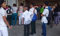Los colegios públicos de Santa Marta iniciaron clases este lunes. 