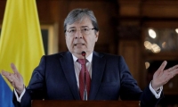 El ministro de Defensa, Carlos Holmes Trujillo