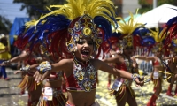 Desfile de niños en el carnaval de Barranquilla