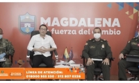 El gobernador estuvo acompañado de los altos mandos militares. 