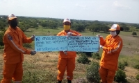 Durante la actividad, los voluntarios usaron carteles con mensajes de concientización frente a este importante tema.