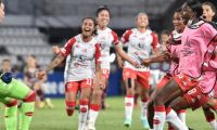 Santa Fe celebra su pase a la final del torneo.