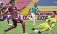 Tolima lidera la serie. 