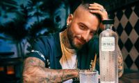 Maluma presenta su mezcal 