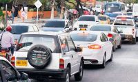 Caos vehicular en Santa Marta.