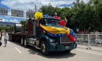 Primer camión venezolano cruza la frontera