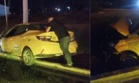 Taxista chocó contra un poste en la Troncal del Caribe