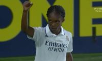 Linda Caicedo celebra el gol que le dio la clasificación al Real Madrid.