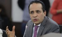 Imputación contra el hombre que habría amenazado de muerte al senador Alexander López.