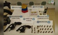 Contra los dos presuntos integrantes de la Segunda Marquetalia fueron formulados cargos por porte de armas de fuego y receptación.