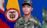 Alexander Orozco, señalado de usar su arma de dotación para disparar contra varios de sus compañeros.
