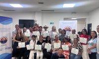 La Alma Mater capacitó y certificó a 35 lideres comunitarios, comunales, sociales y defensores de derechos humanos en mecanismos constitucionales.