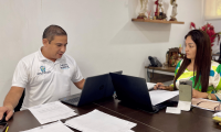 Secretaria de Educación Distrital, Sandra Patricia Muñoz Dorado y el director de la Oficina de Capital Humano de esta Dependencia, Dick Barraza Lombardi