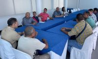 Mesa de trabajo con veteranos