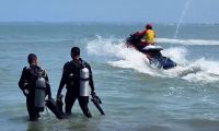 La Armada en las labores de búsqueda que terminaron este martes con el hallazgo de los cuerpos.