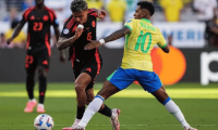 Vinicius amarga a Colombia con un gol agónico en Brasilia
