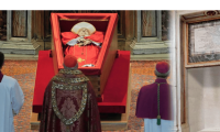220 cardenales acompañarán el último recorrido del Papa Francisco por Roma