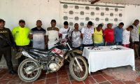 Los capturados fueron puestos a disposición de la Fiscalía.