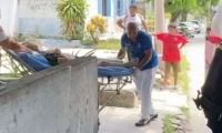 Traslado del adulto mayor a una clínica de mayor nivel.