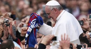 Hinchada busca que el Papa Francisco le dé la bendición al Unión Magdalena aprovechando su visita al país este año.