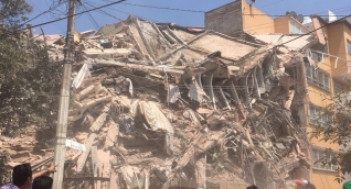 Daños en un edificio de la Ciudad de México