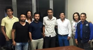 Universidad del Magdalena El rector, Pablo Vera, se reunión con voceros de la UNEES-Magdalena.