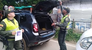 Las autoridades trabajan sin descanso. 